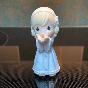 Precious Moments figurine 610017